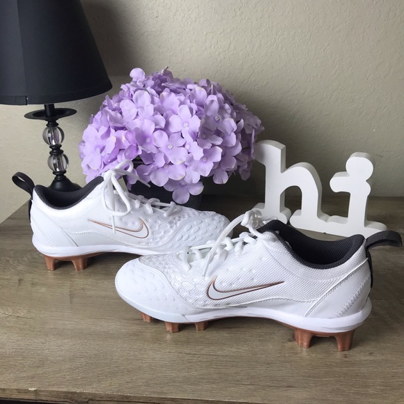 Nike Shoes - Nike Women’s Hyperdiamond 2 Pro Softball Cleats